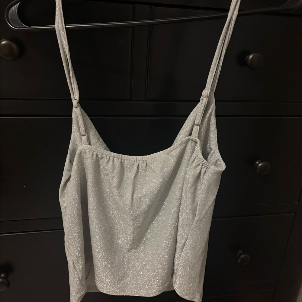NWT Sage + Fig BUNDLE! Set of 3 Glitter Cowl-Neck Camisole Tops Red/Gold/Silver - Picture 8 of 15